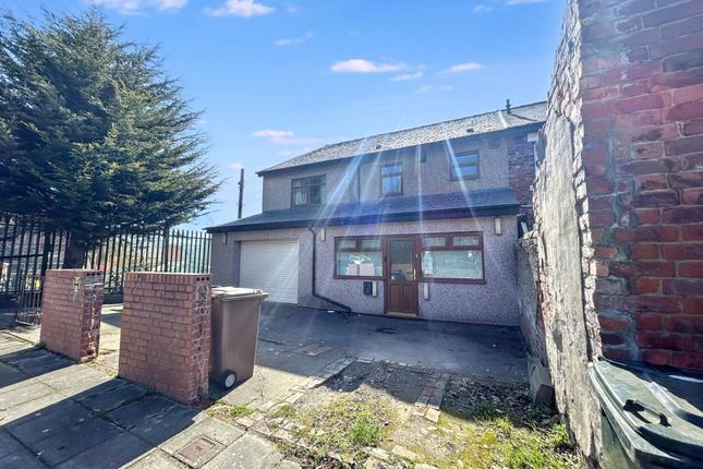 4 bed property, in Railway Terrace, £130,000