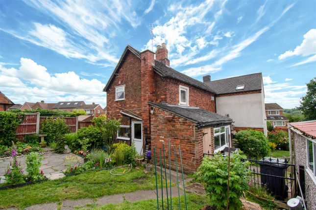 2 bed property, in Ladylea Road, £280,000