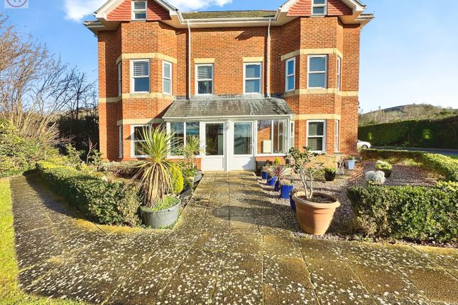 3 bed property, in 123 Brent Street, £274,950