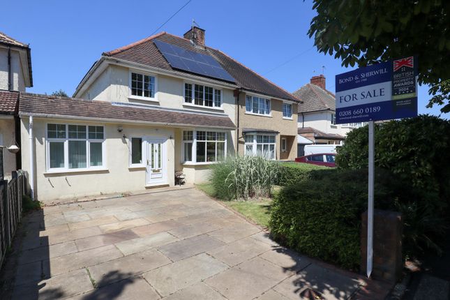3 bed property, in Windermere Road, £600,000