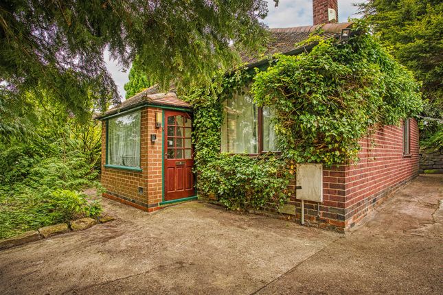2 bed property, in Morley Lane, £300,000