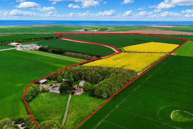4 bed property, in Near Bridlington, £1,750,000