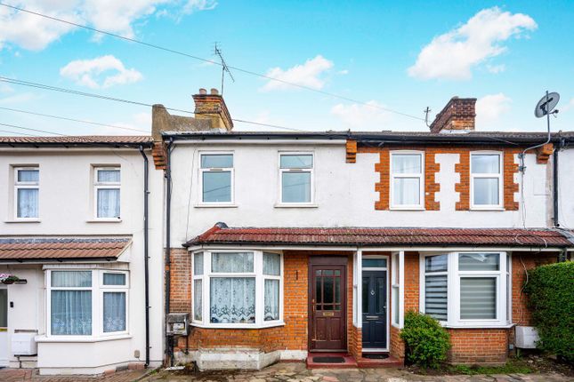 3 bed property, in Frailey Hill, £425,000