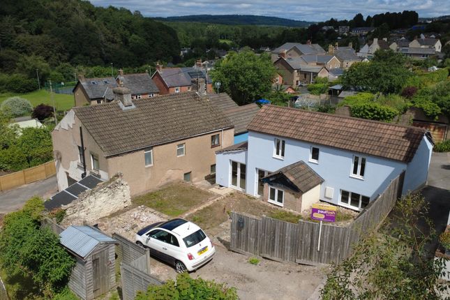 2 bed property, in Ruspidge Road, £120,000