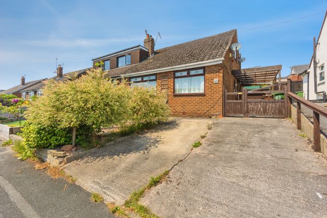3 bed property, in Everest Road, £240,000