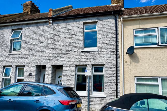 3 bed property, in Shakespeare Road, £235,000