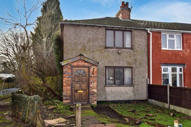 2 bed property, in 14 North Avenue, £130,000