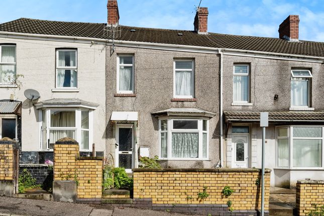2 bed property, in Morfydd Street, £65,000