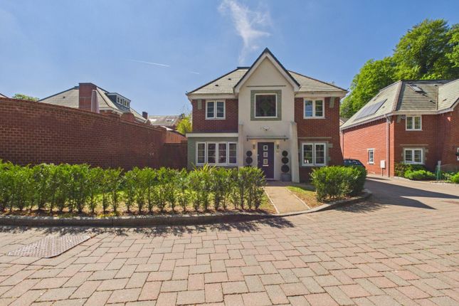 5 bed property, in Trinity Circle, £1,100,000