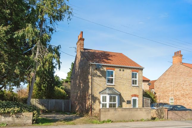 4 bed property, in London Road, £180,000