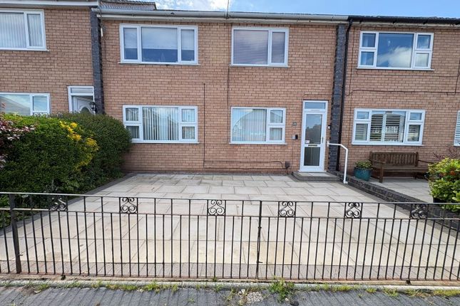 2 bed property, in Greenville Drive, £140,000