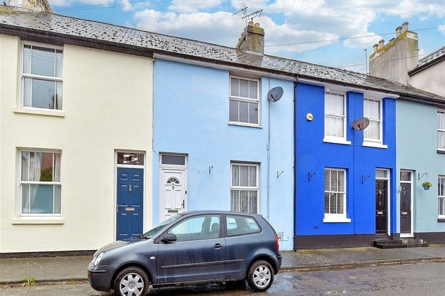 2 bed property, in Liverpool Road, £270,000
