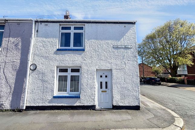 2 bed property, in Belles Ville, £135,000
