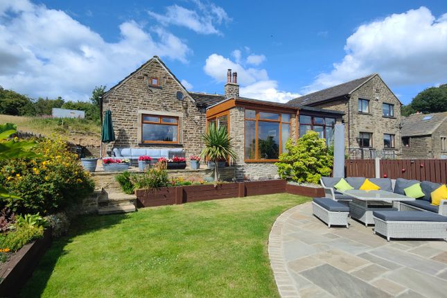2 bed property, in Close Head, £334,950