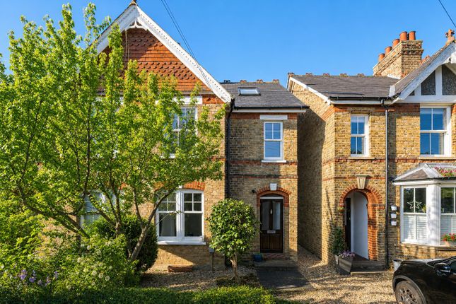 3 bed property, in Duncombe Road, £710,000