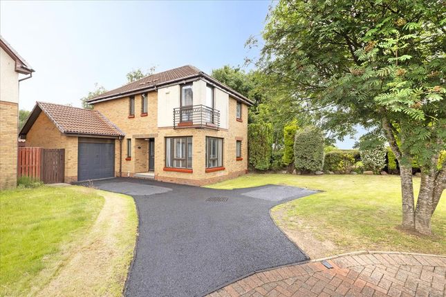 4 bed property, in 11 Burnbank Grove, £385,000