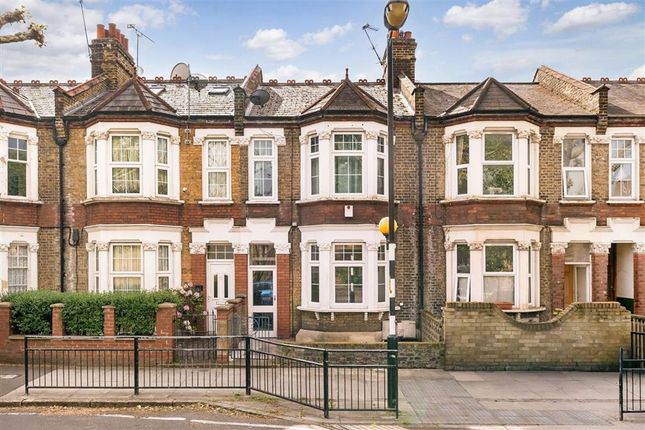 2 bed property, in John Ruskin Street, £499,950