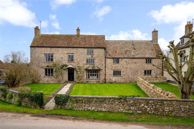 5 bed property, in Kington, £1,825,000