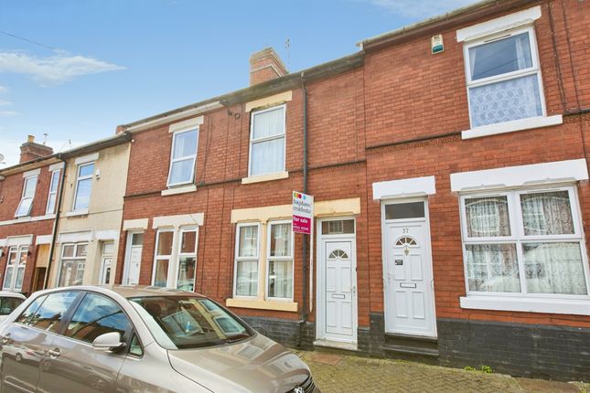 2 bed property, in Pittar Street, £120,000