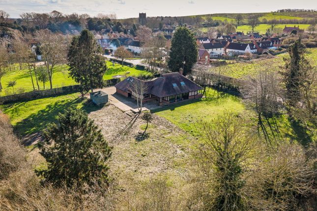 3 bed property, in Hemington Lane, £725,000