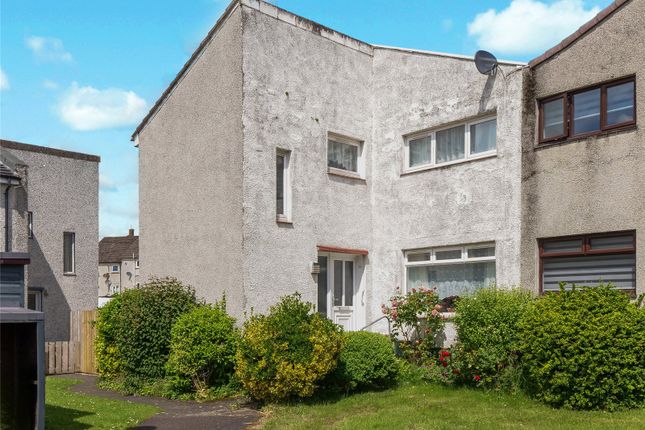 2 bed property, in Woodstock Place, £70,000