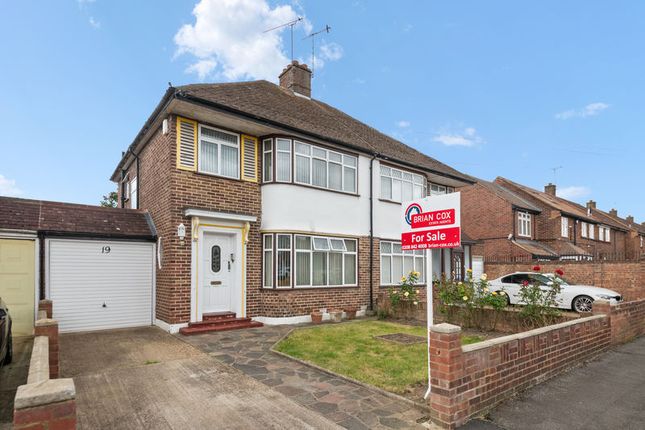 4 bed property, in Chatsworth Road, £675,000