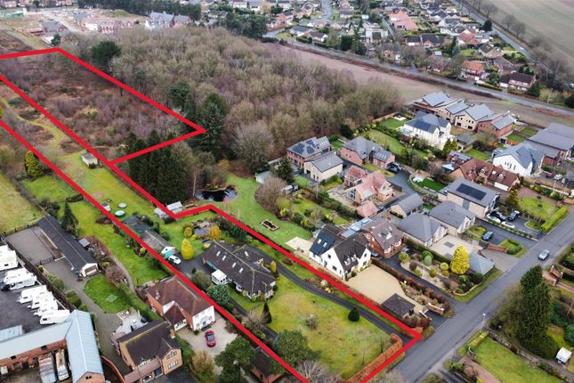 4 bed property, in Kighill Lane, £975,000