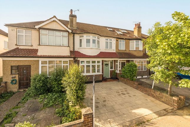 3 bed property, in Cranborne Avenue, £550,000
