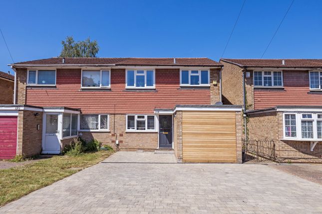 3 bed property, in Fairway Avenue, £540,000