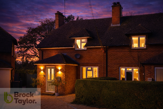 3 bed property, in Coopers Wood, £425,000