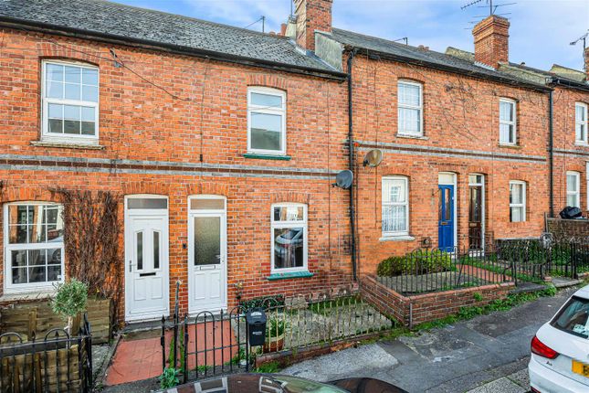 3 bed property, in Collis Street, £290,000