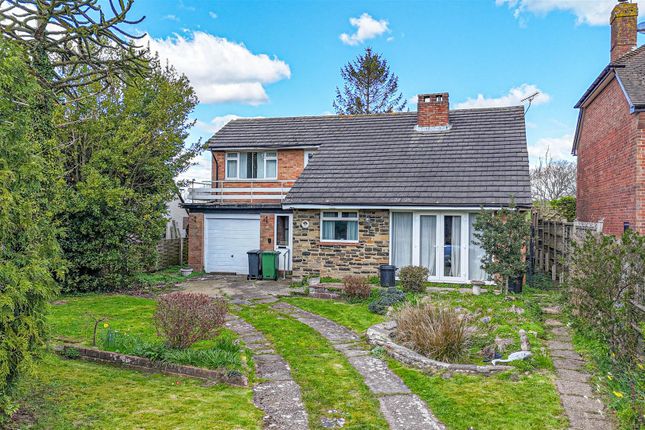 3 bed property, in Butchers Lane, £380,000