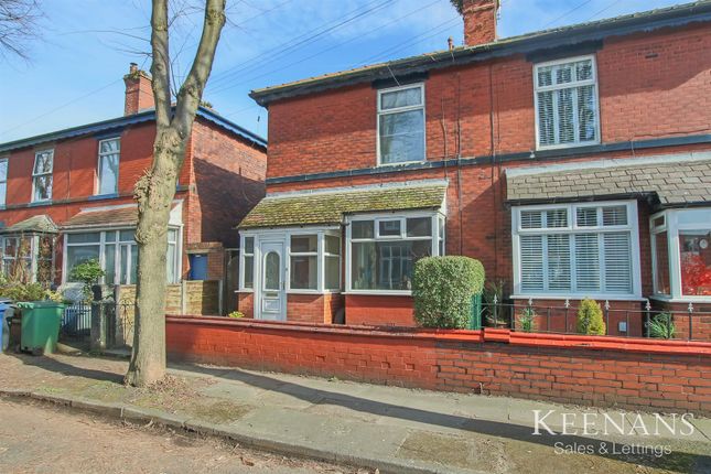 3 bed property, in Britain Street, £200,000