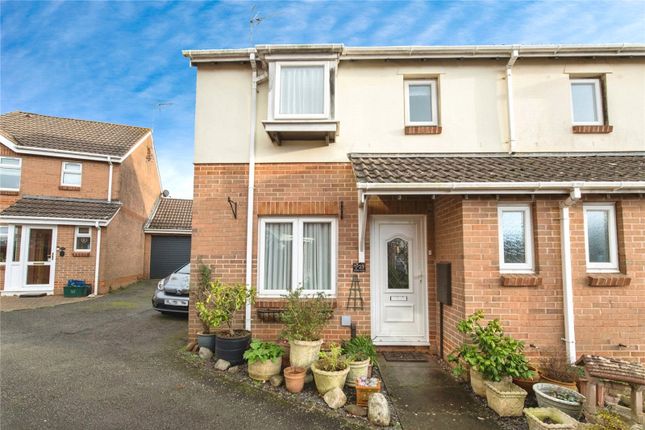 3 bed property, in Keats Close, £270,000