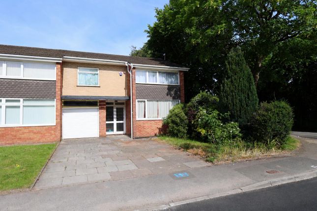 4 bed property, in Malmains Drive, £350,000