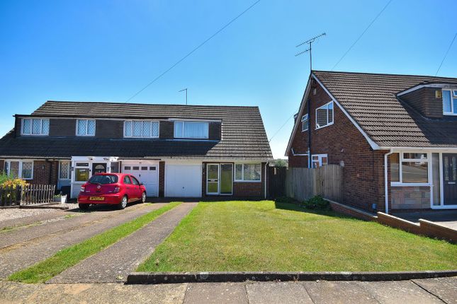 3 bed property, in Hoylake Drive, £255,000
