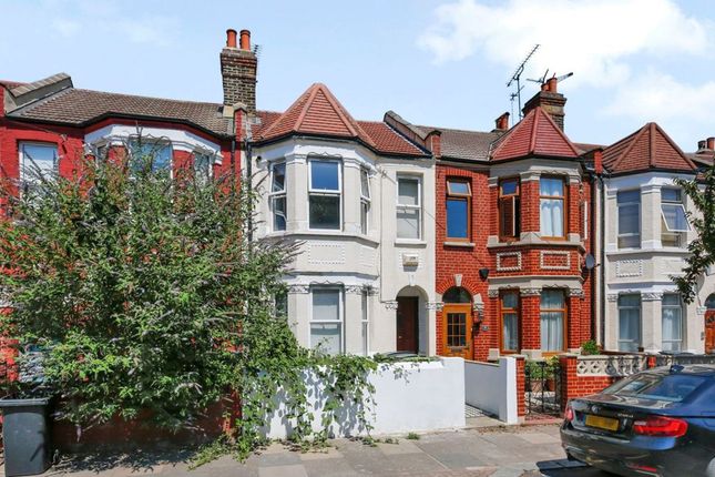 4 bed property, in Stanhope Gardens, £950,000