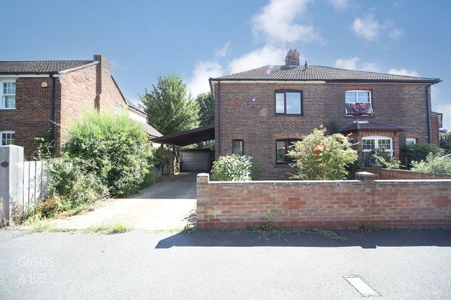 3 bed property, in Luton, £350,000