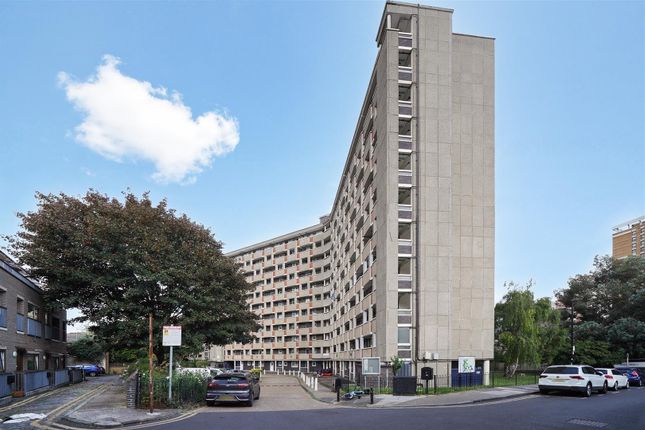 1 bed property, in George Loveless House, £325,000