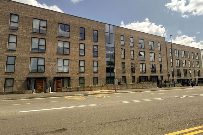 1 bed property, in The Interchange, £133,000