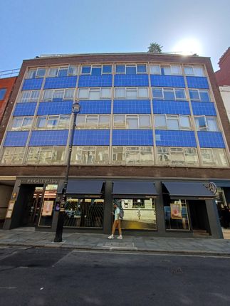 1 bed property, in St. Martins Lane, £500,000