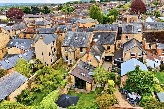 4 bed property, in Church Street, £595,000
