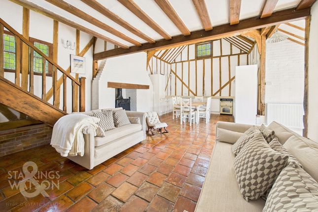 5 bed property, in The Street, £1,100,000