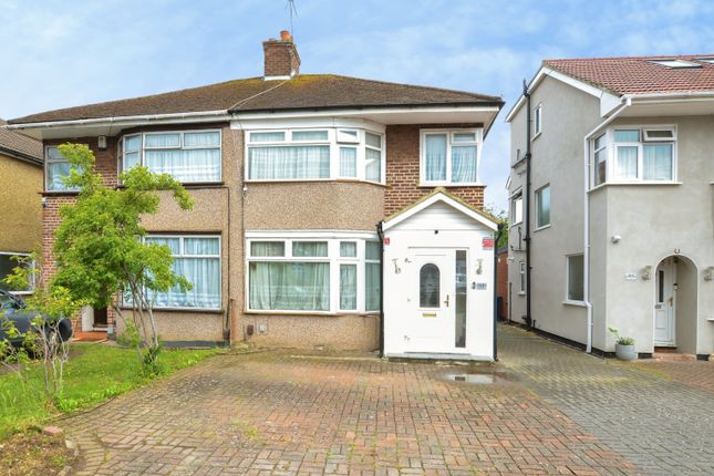 3 bed property, in Elgin Avenue, £700,000