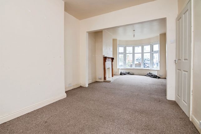 3 bed property, in Sandringham Road, £225,000