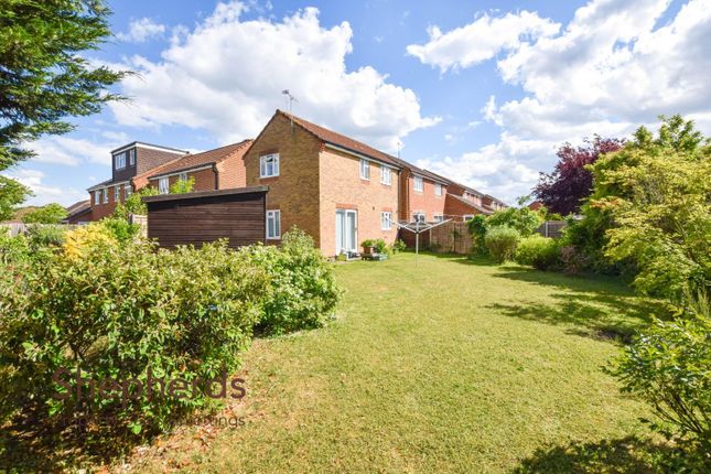 2 bed property, in Haddestoke Gate, £475,000