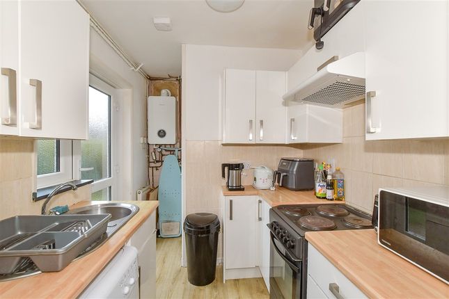 3 bed property, in Pretoria Road, £280,000