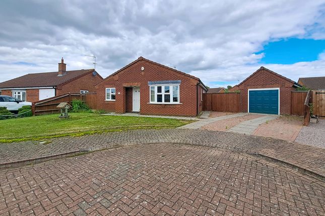 3 bed property, in Bertie Close, £260,000