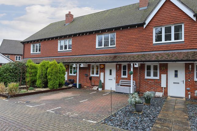 2 bed property, in Burgess Road, £400,000