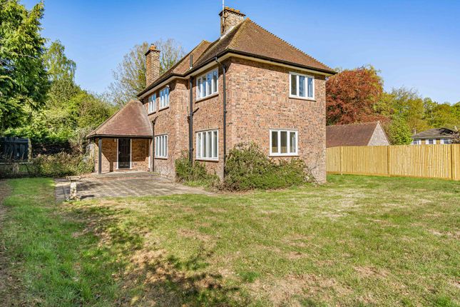 4 bed property, in Chequers Lane, £1,000,000